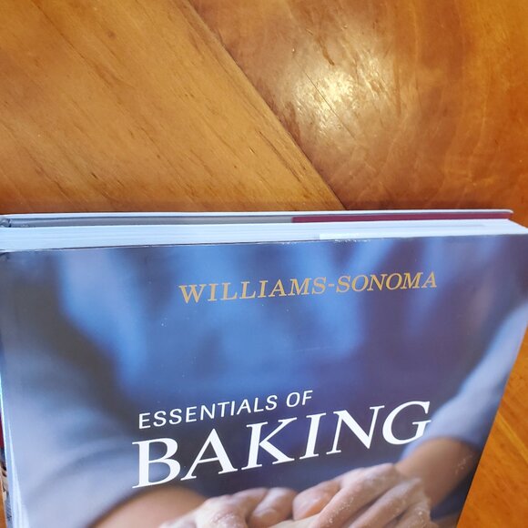 Williams-Sonoma:  Essentials of Baking Cookbook - Picture 5 of 8